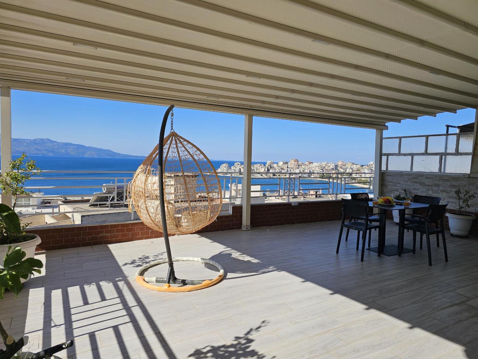 Deep Blue Rooftop - 111 Sarandë Buitenkant foto
